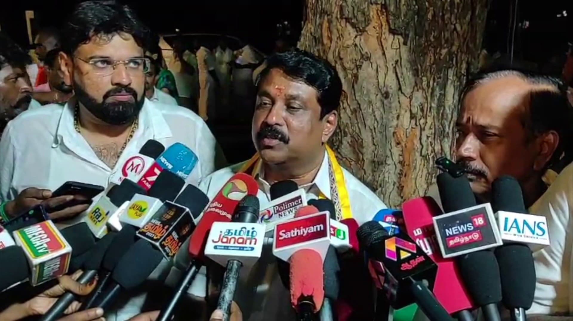 கரூர் கூட்ட நெரிசல்.. சிபிஐ விசாரணை மூலம் உண்மையான குற்றவாளி சிக்குவார் - நயினார் நாகேந்திரன்