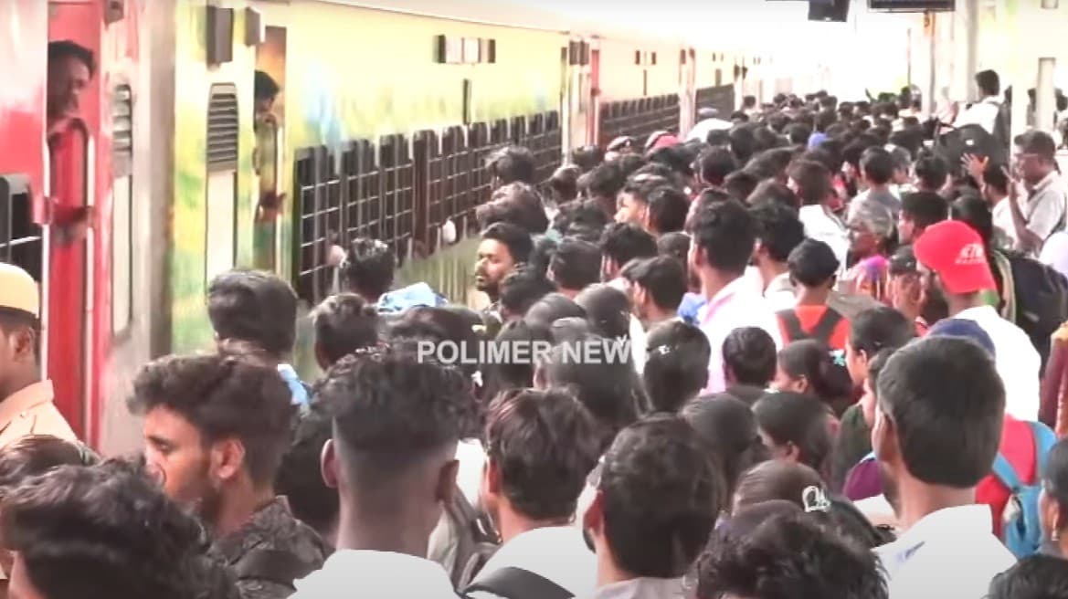 தீபாவளி பண்டிகை - திருப்பூர் ரயில் நிலையத்தில் குவியும் புலம்பெயர் தொழிலாளர்கள்