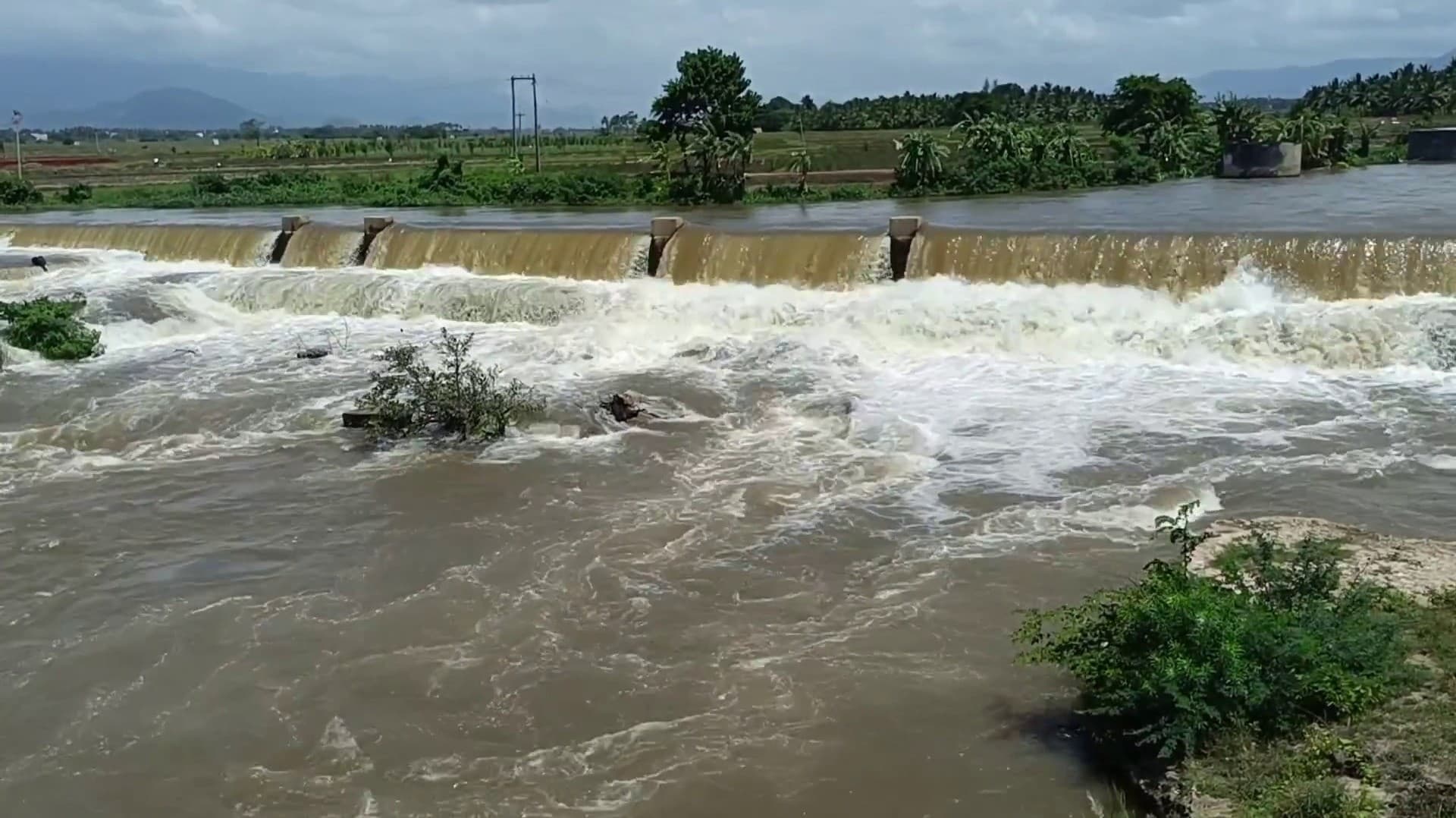 முல்லைப் பெரியாறு அணையிலிருந்து நீர் திறப்பு அதிகரிப்பு
