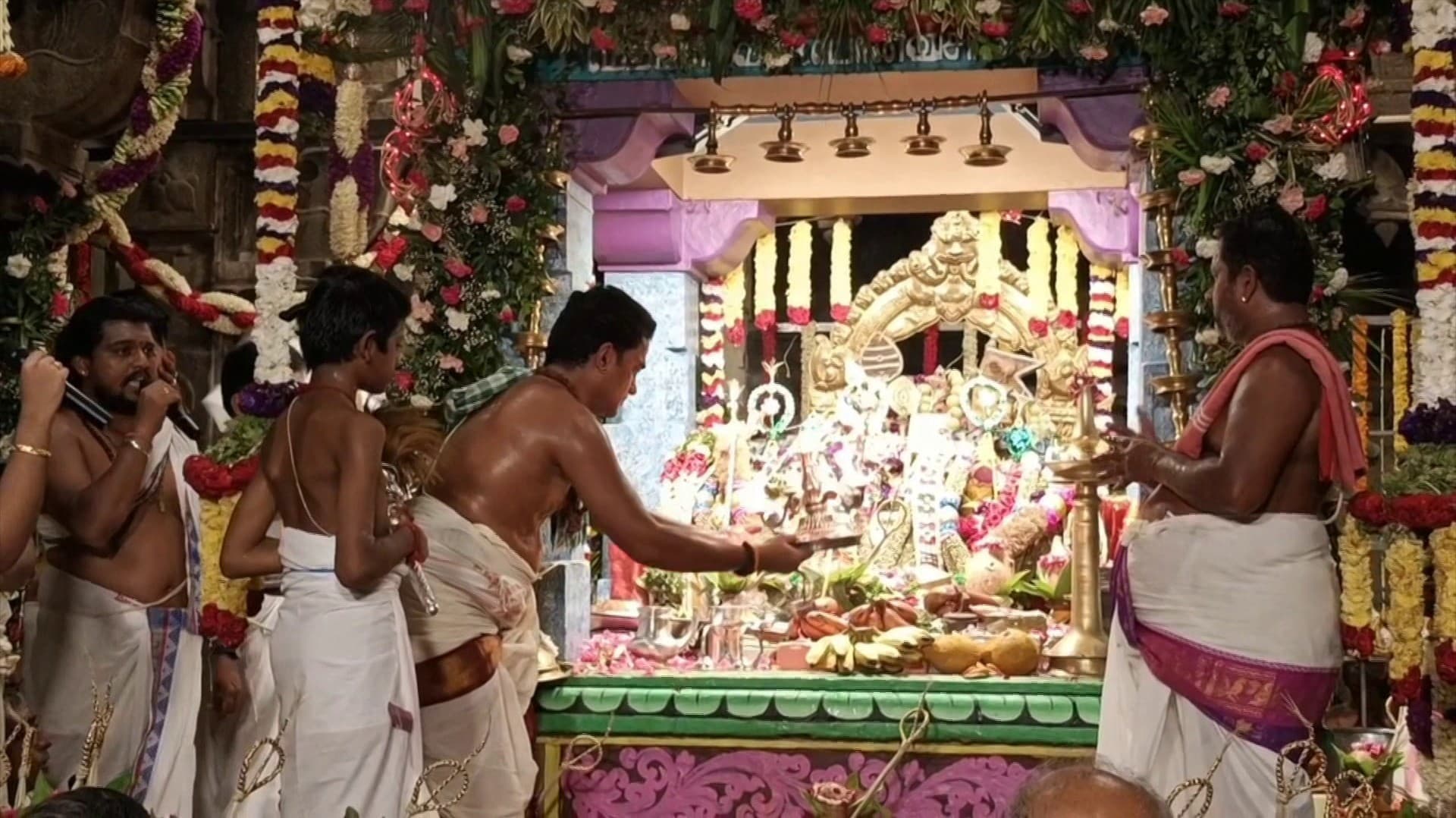 கந்த சஷ்டி விழாவின் முதல் நாள் தரிசனம் - திரளானோர் பங்கேற்பு