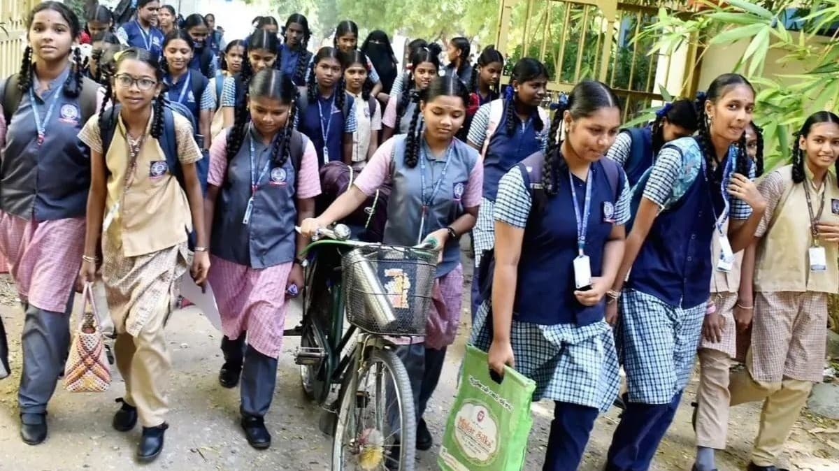 சென்னையில் பள்ளி, கல்லூரிகள் வழக்கம்போல் இயங்கும்