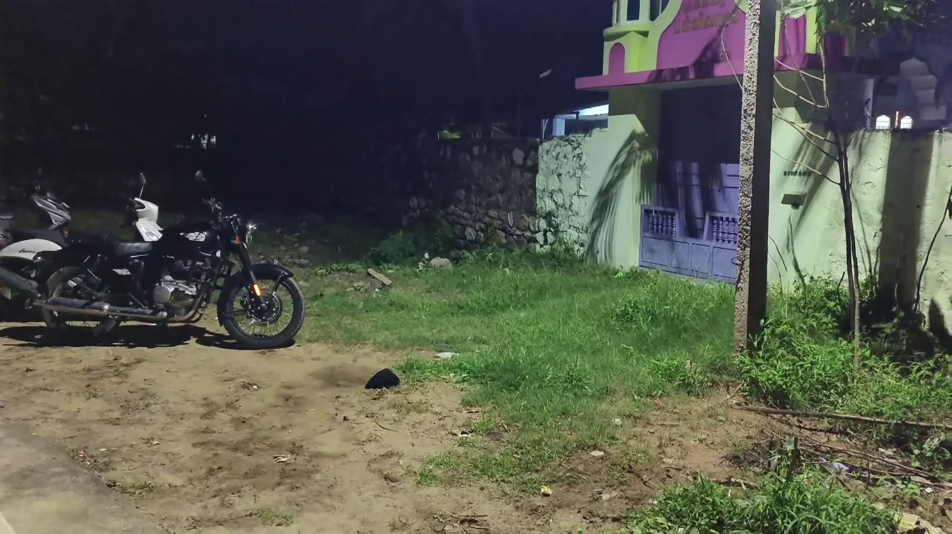 காங்கிரஸ் தொண்டரின் கொன்ற இந்திய தேசிய லீக் கட்சி நிர்வாகி