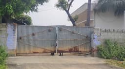 ஆற்றில் சாயக்கழிவை வெளியேற்றிய 3 நிறுவனங்களுக்கு சீல்