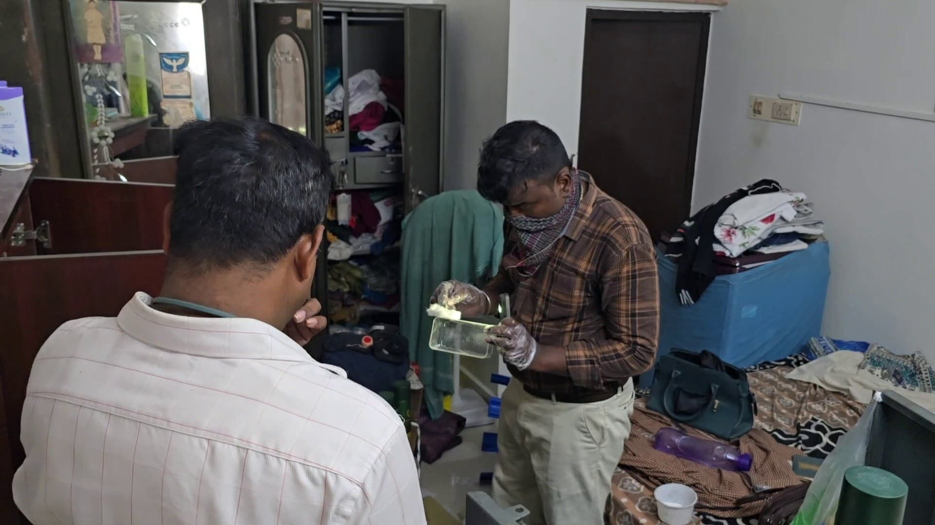 ஓ.எம்.ஆர். சுற்றுவட்டாரப் பகுதிகளில் அடுத்தடுத்து கொள்ளை... 6 பேர் கும்பல் கைது