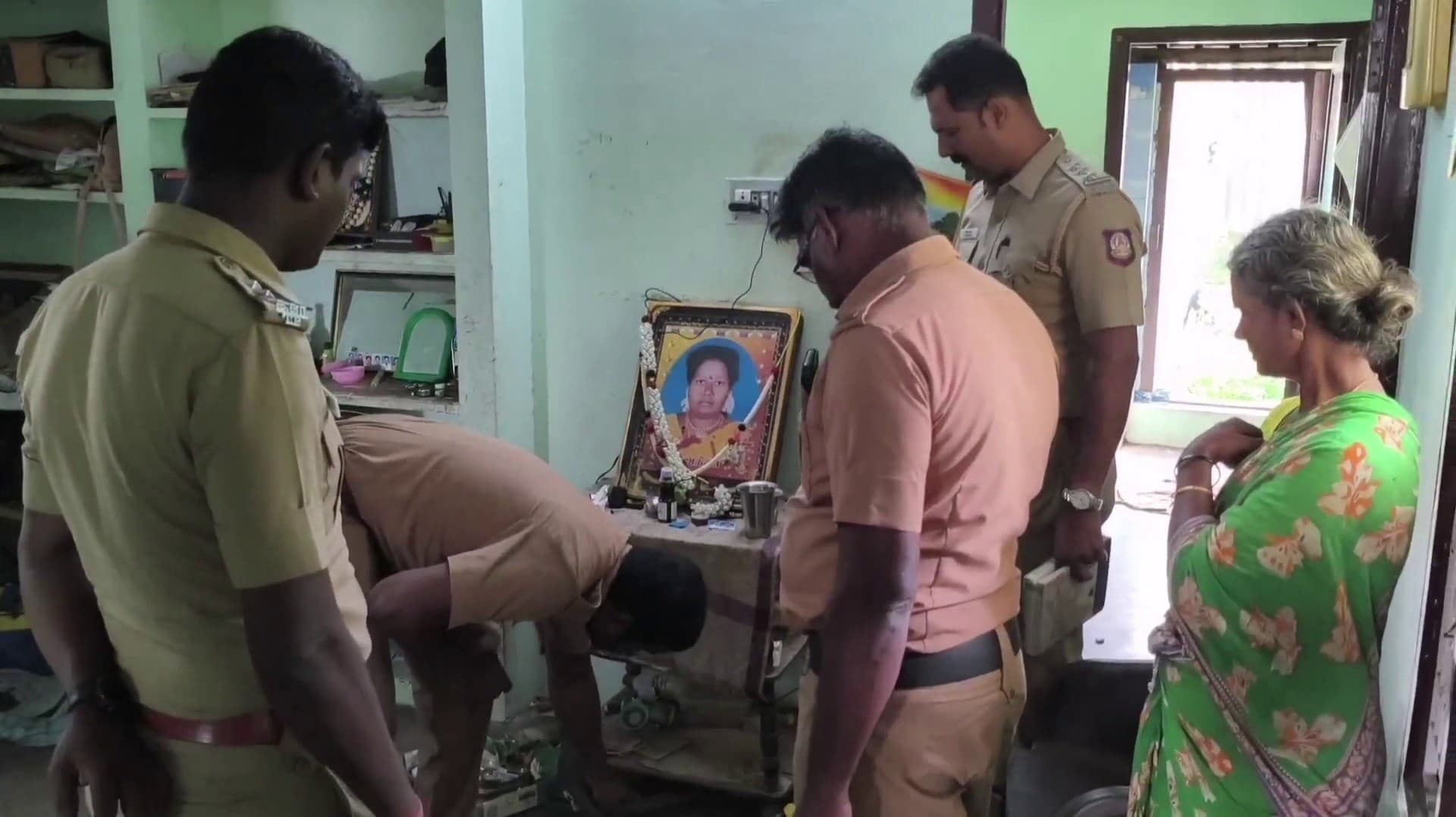 தந்தையை அடித்துக் கொன்றுவிட்டு நாடகமாடிய  மகன் கைது