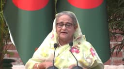 பங்களாதேஷ் நாட்டின் முன்னாள் பிரதமர் ஷேக் ஹசீனா மீதான வழக்கில் இன்று தீர்ப்பு