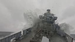 நார்வே கடல் பகுதியில் நேட்டோ கூட்டுப் படை பயிற்சி.. போர்க் கப்பலை தாக்கி அழித்த டார்பிடோ நீர் ஏவுகணை