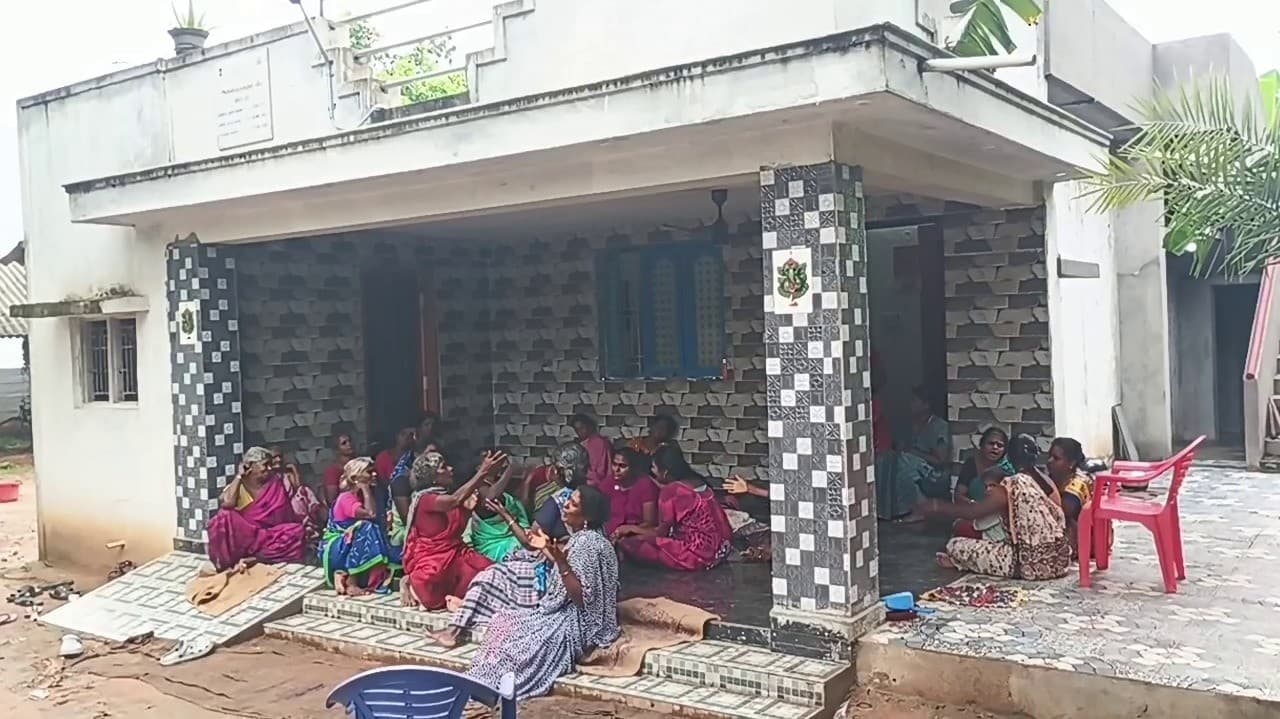 சிங்கப்பூரில் மின்னல் தாக்கி புதுக்கோட்டையைச் சேர்ந்த இளைஞர் மரணம்..!