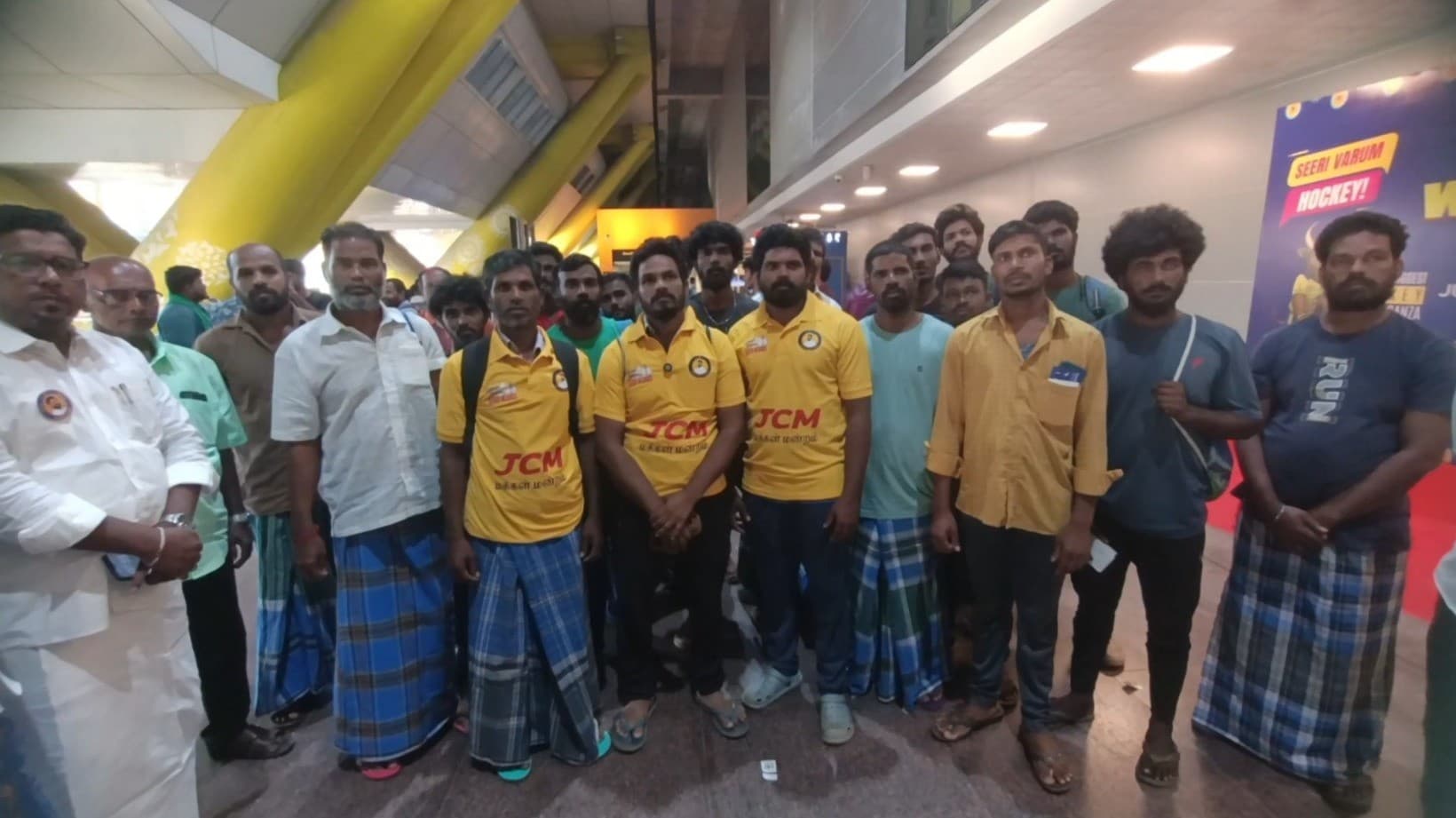 இலங்கை சிறையிலிருந்து மீனவர்கள் 27 பேர் விடுதலை