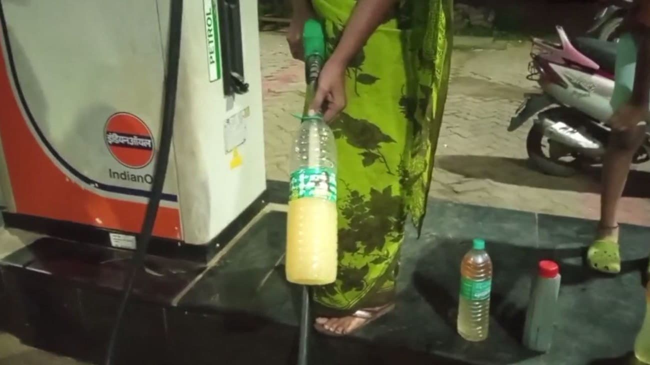 இந்தியன் ஆயில் பங்க்கில் பெட்ரோலில் தண்ணீர் கலந்து விநியோகம் - போலீசார் எச்சரிக்கை