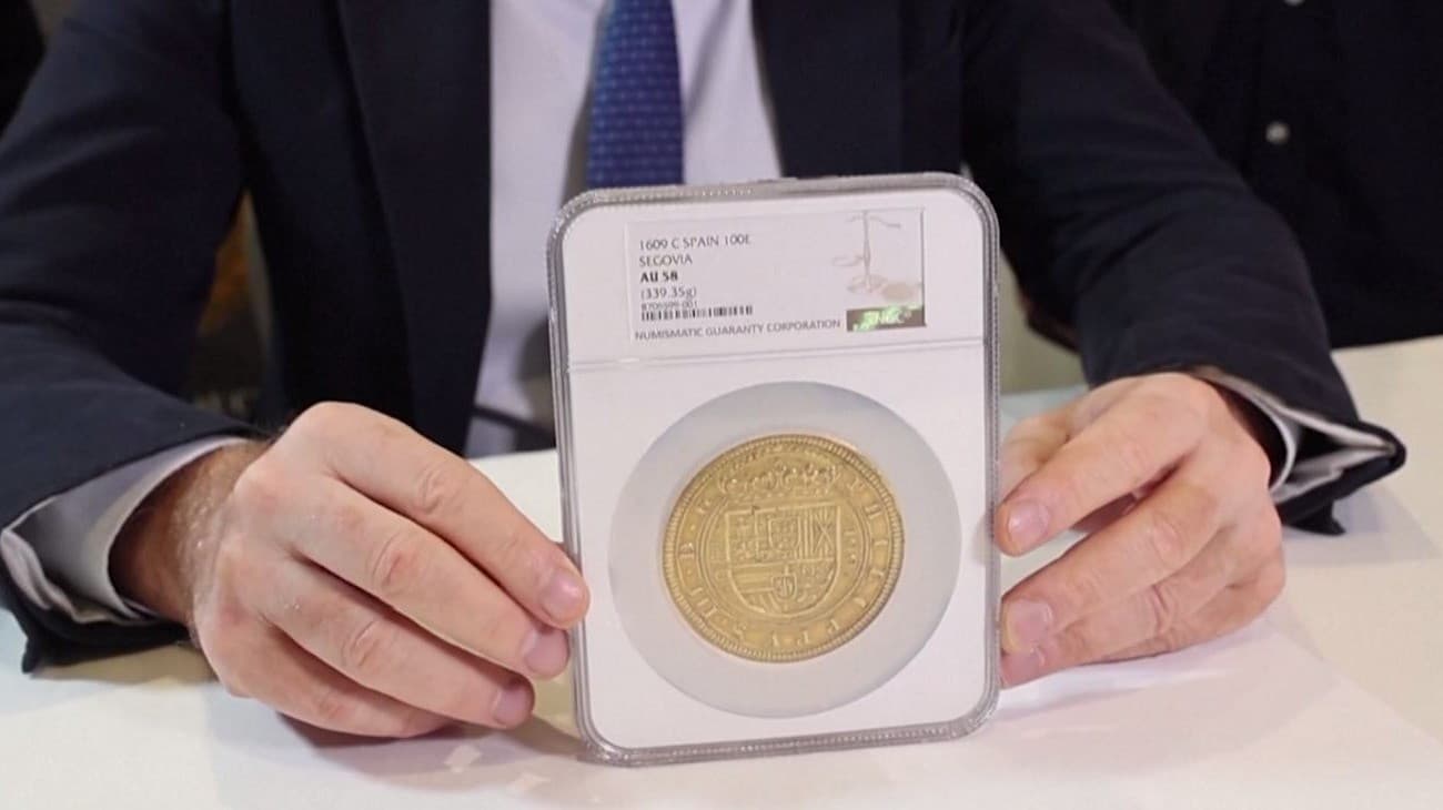 ரூ.30 கோடிக்கு ஏலம் போன 339 கிராம் தங்க நாணயம்