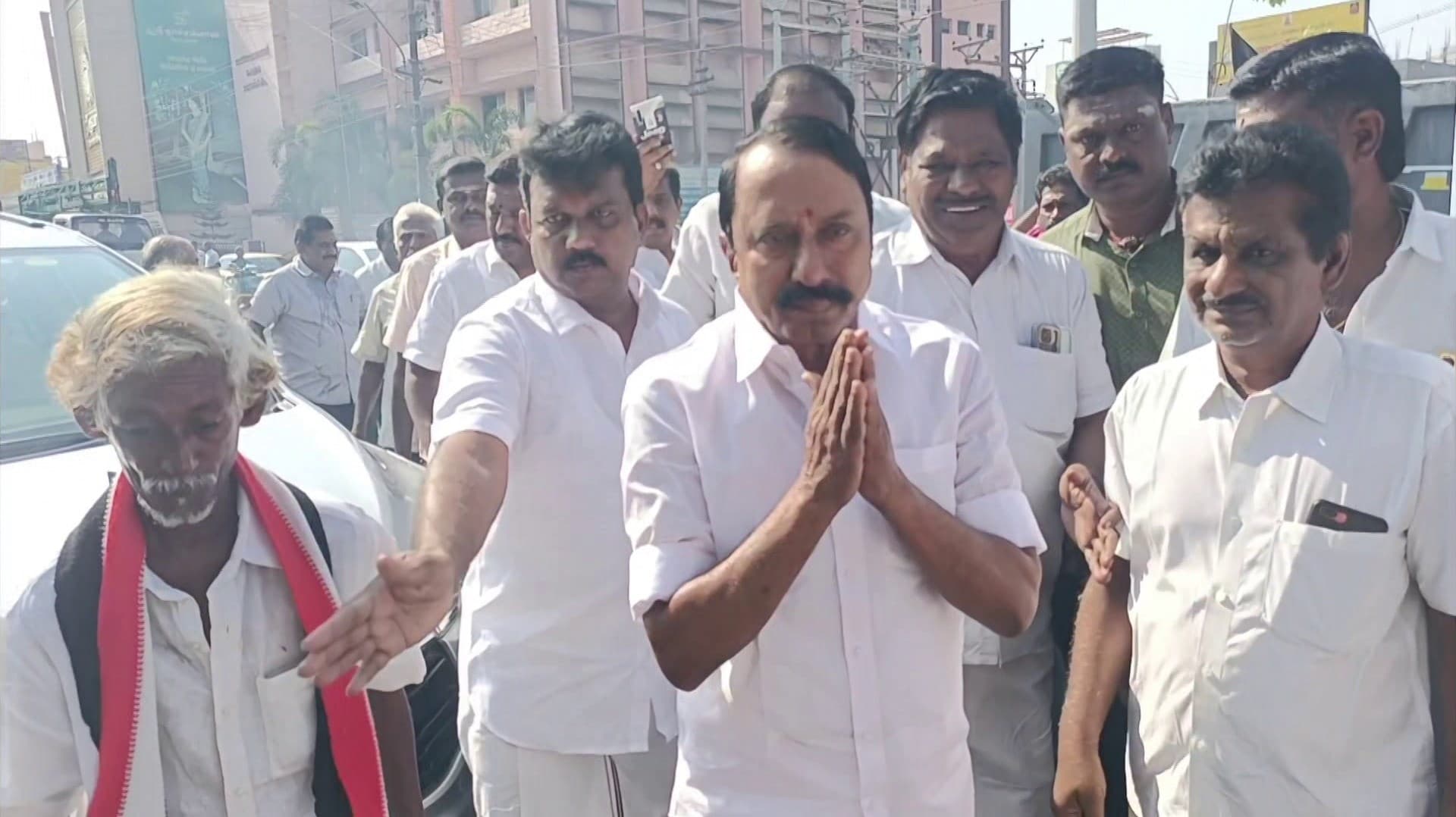 த.வெ.க.வில் இணைகிறாரா செங்கோட்டையன்..?