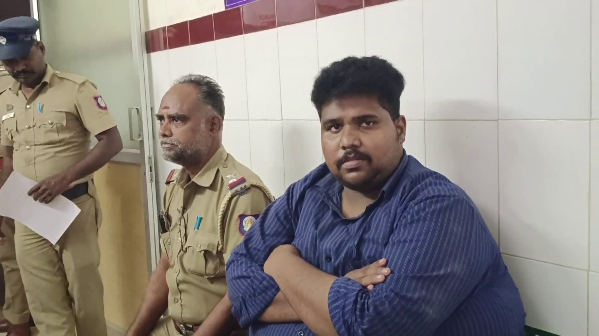 அரசு வேலை வாங்கித் தருவதாகக் கூறி ரூ.12 கோடி வரை மோசடி செய்த ஆசாமி - பலருக்கு வலை