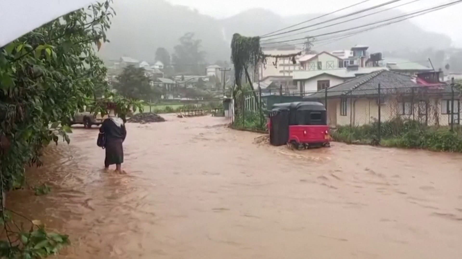 இலங்கையில் டிட்வா புயலால் 69 பேர் உயிரிழப்பு.. 21 பேரை காணவில்லை எனத் தகவல்