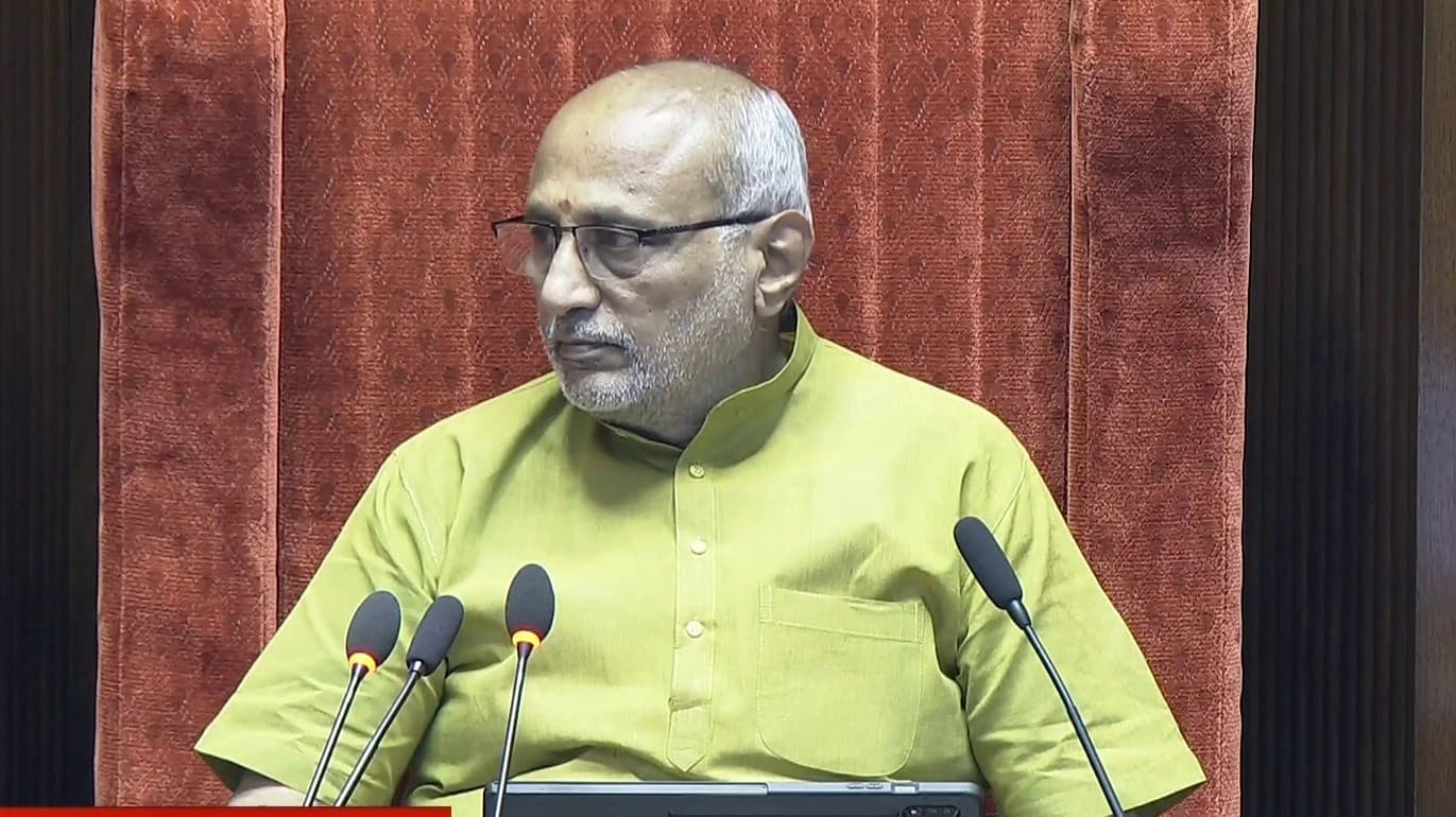 சி.பி. ராதாகிருஷ்ணனுக்கு பிரதமர் புகழாரம்