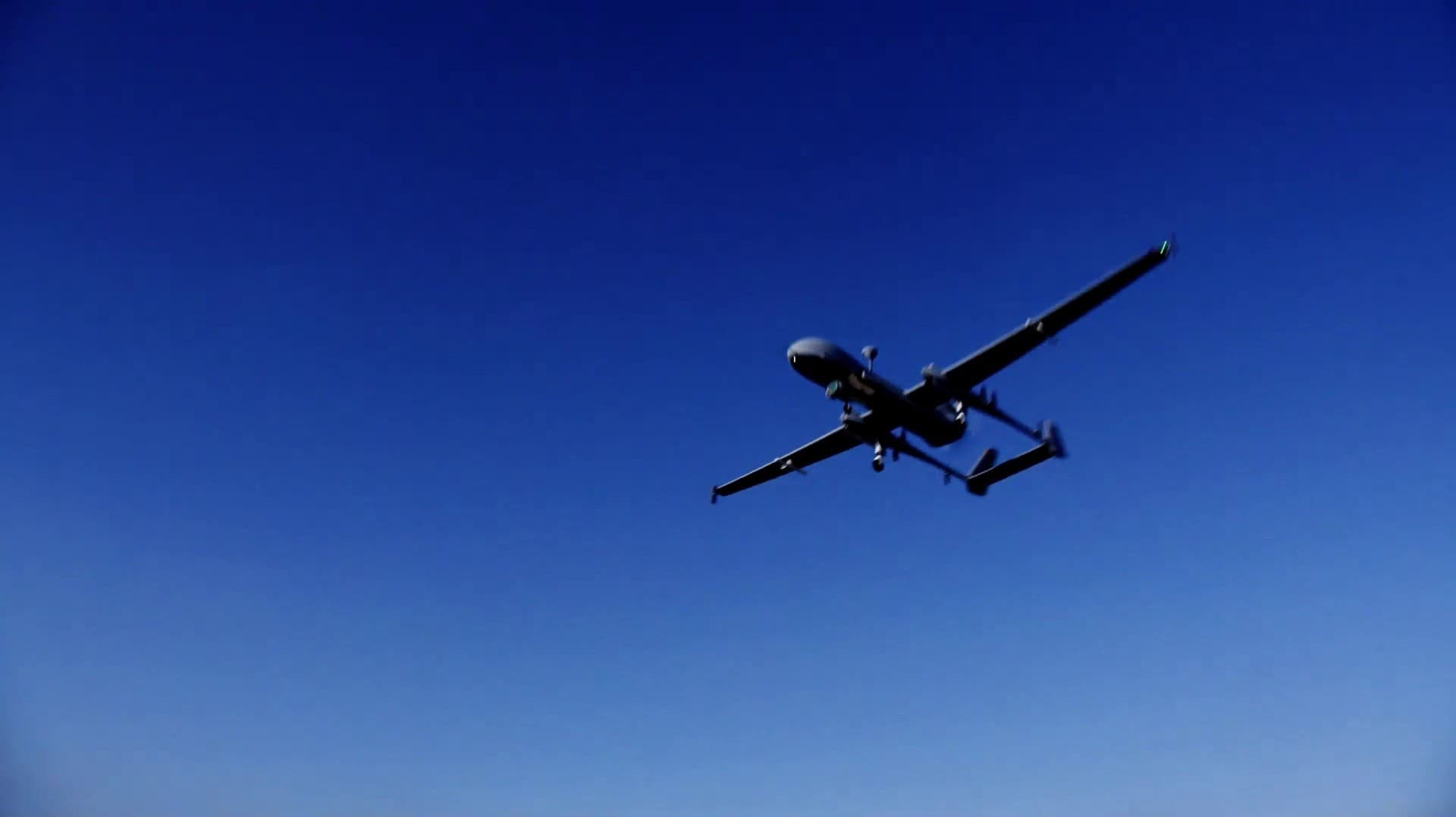 நீண்ட நேரம் வானில் பறந்து, உளவு, தாக்குதலில் ஈடுபடக் கூடிய இஸ்ரேலின் ஹெரான் மார்க் டூ டிரோன்களை இந்தியாவில் தயாரிக்க பேச்சுவார்த்தை