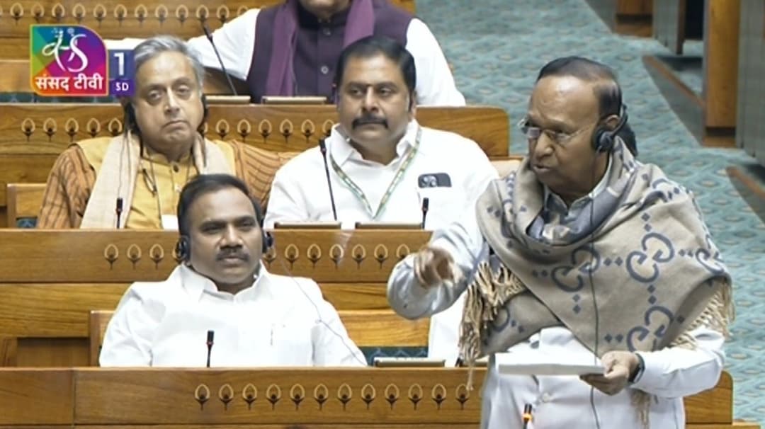 நீதிபதி குறித்த பேச்சு.. திமுக எம்பிக்களுக்கு மத்திய அமைச்சர் கடும் எச்சரிக்கை