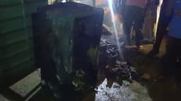 குளிர்சாதனப் பெட்டி மீது மெழுகுவர்த்தி ஏற்றி வைத்ததால் விபரீதம்