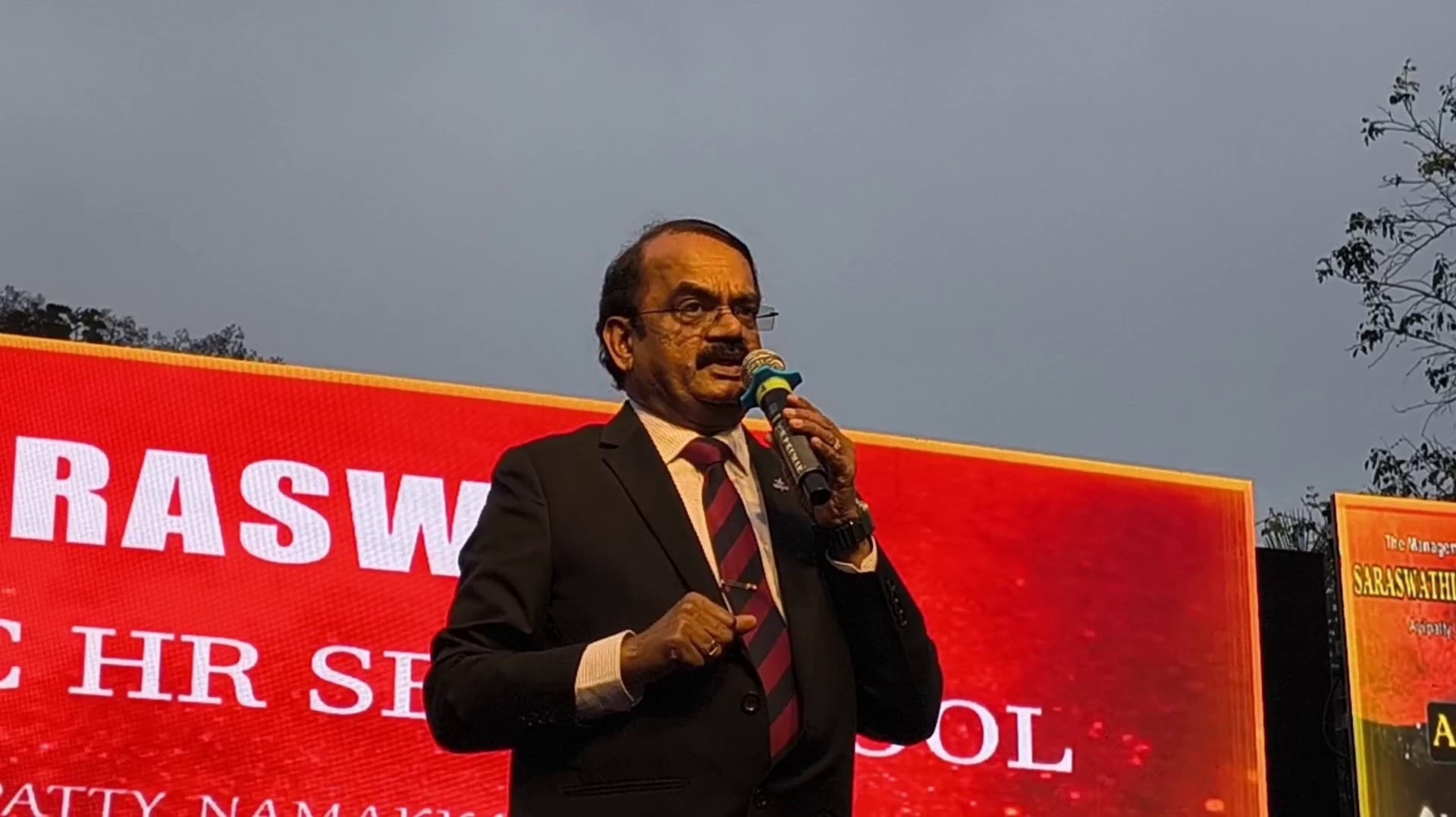 தோல்வியிலிருந்து கிடைக்கும் தகவல்களை வெற்றிக்கு பயன்படுத்த வேண்டும் - மயில்சாமி அண்ணாதுரை