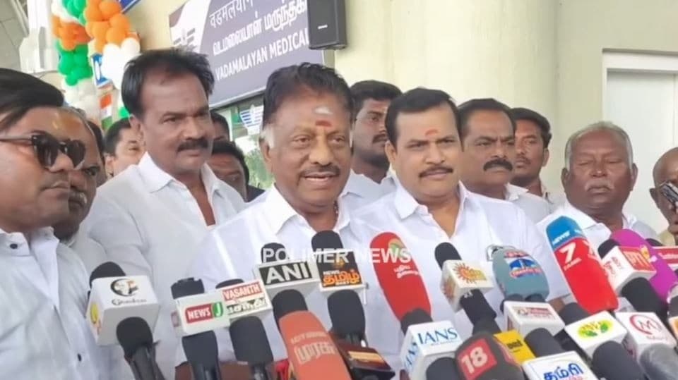 அ.தி.மு.கவில் மீண்டும் இணைவது ஆண்டவன் கையில் உள்ளது - ஓ.பி.எஸ்.