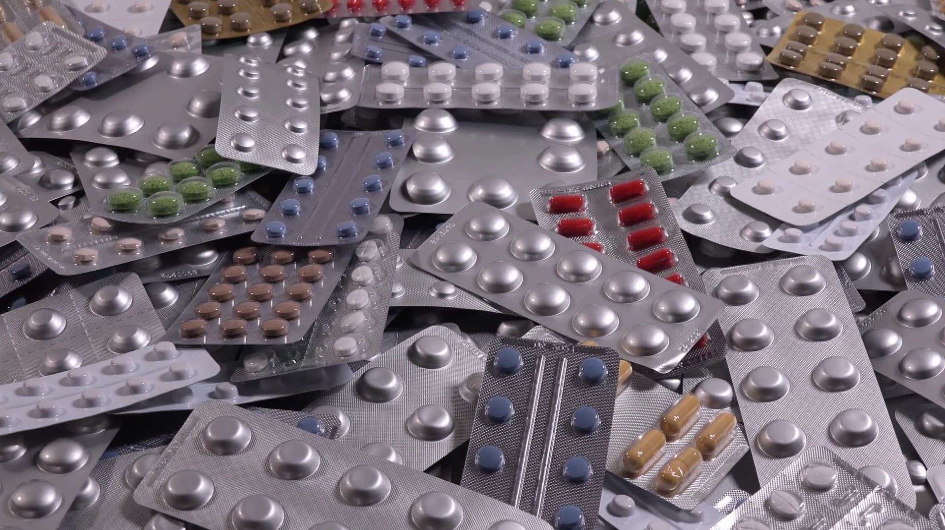 புதுச்சேரியில் தரக் குறைபாடு காரணமாக மேலும் 2 மாத்திரைகளுக்குத் தடை