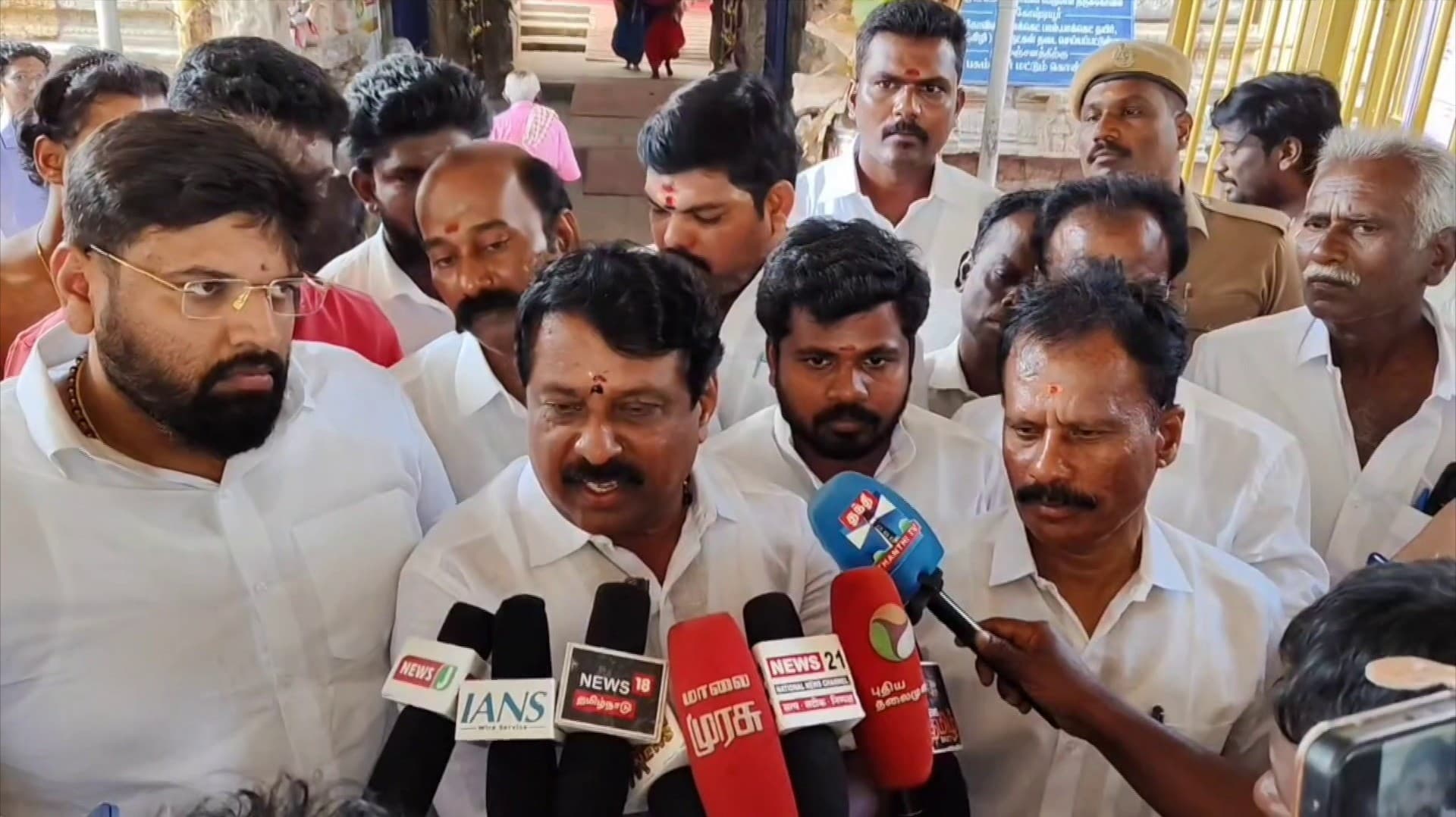 பா.ஜ.க. என்றுமே இந்தியை திணித்தது இல்லை - நயினார் நாகேந்திரன்