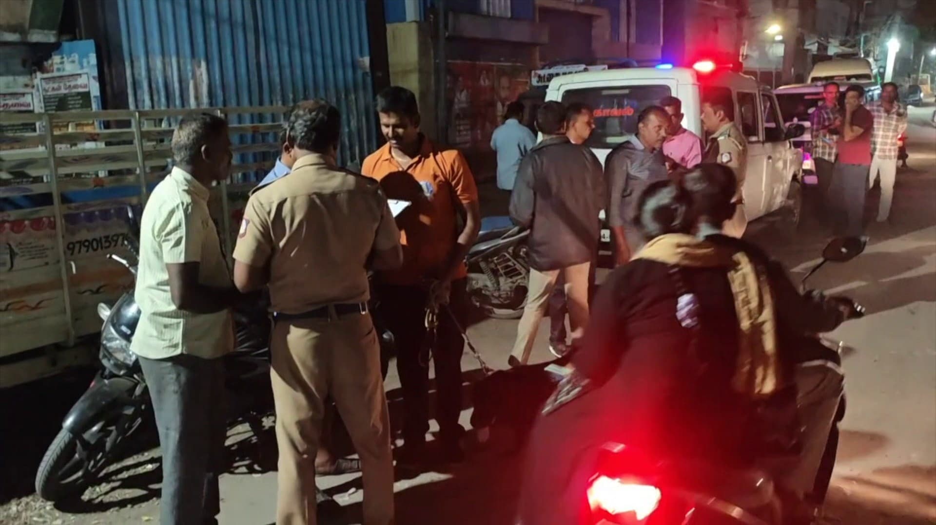 ஜாமினில் வந்த நபர் கொலை.. 18 இடங்களில் வெட்டிவிட்டு தப்பிய  கும்பல்