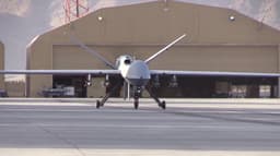 நாட்டின் எல்லைகளை காக்க உதவும் அதி நவீன ஆளில்லா அதி உயர விமானங்களை இந்திய அரசு வாங்க உள்ளதாக அறிவிப்பு