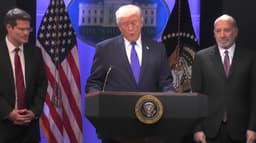 அமெரிக்க அதிபரின் கூடுதல் வரி விதிப்பு - ரத்து செய்தது உச்ச நீதிமன்றம்