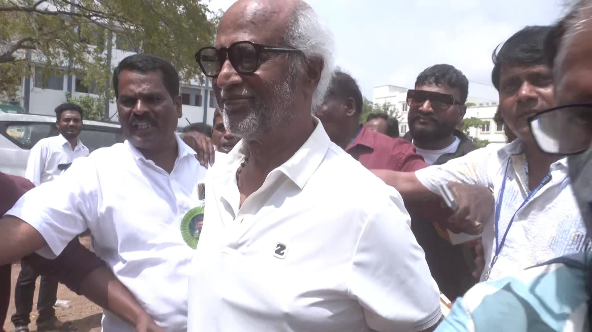 தயாரிப்பாளர் சங்க தேர்தல் - ரஜினி வாக்களித்தார்