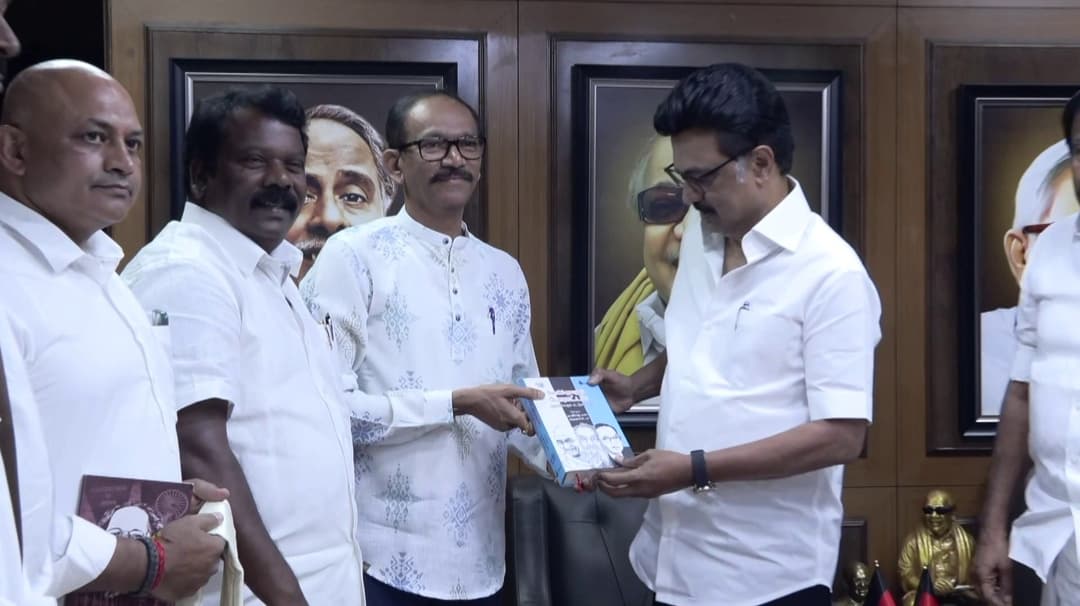 ஆட்சி அதிகாரத்தில் பங்கு கேட்ட காங். - கனிமொழி சொன்ன பதில் என்ன?