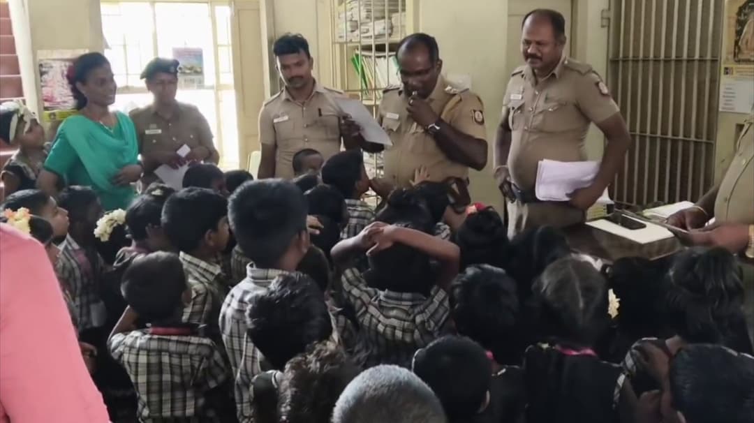 போலீஸ் அங்கிள், தூங்காம எப்படி திருடனைப் பிடிப்பீங்க?-சிறுவன் கேள்வி