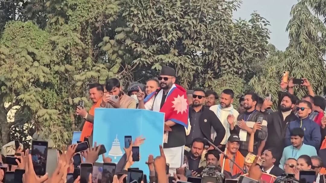 நேபாள பிரதமராக பதவியேற்கும் ராப் பாடகர்