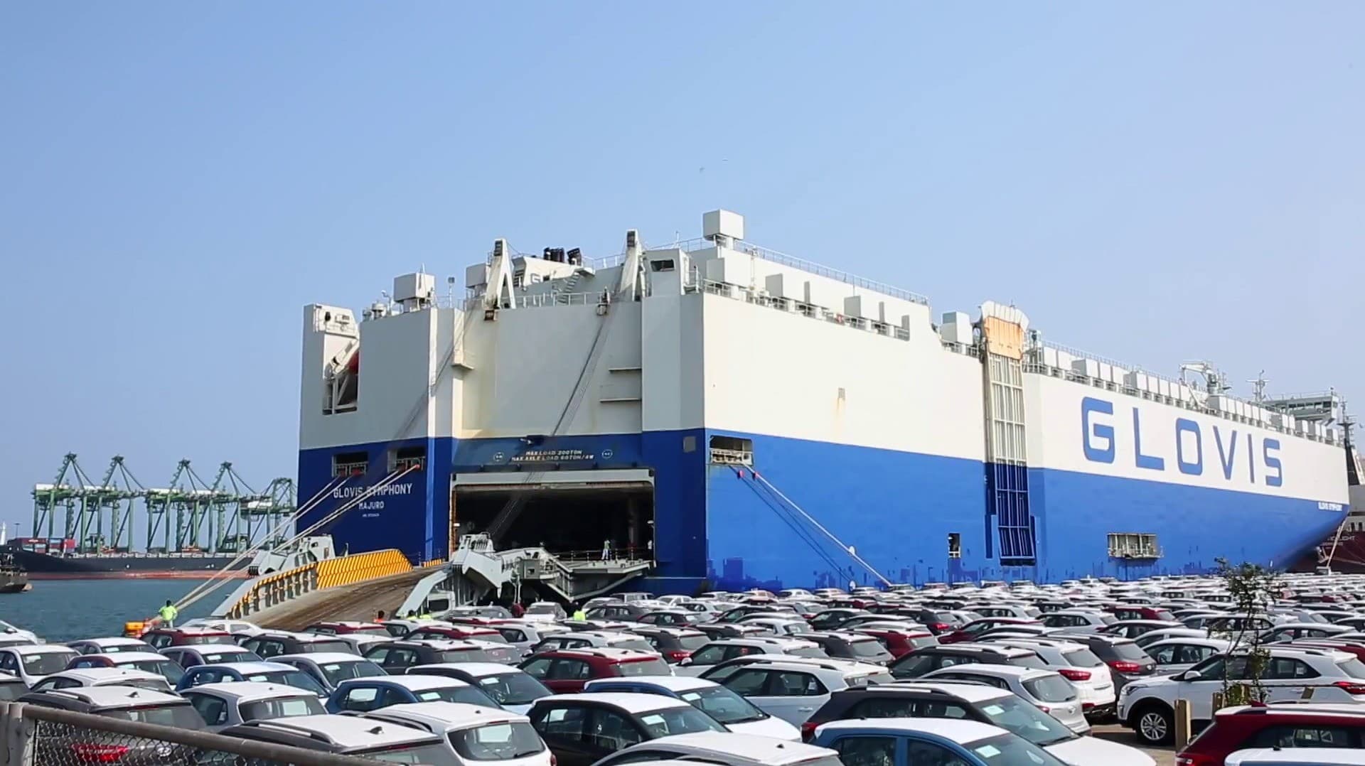 வளைகுடா நாடுகளுக்கு ஏற்றுமதி செய்யப்பட்ட 2,000 ஹூண்டாய் கார்கள் ரிட்டன்!!