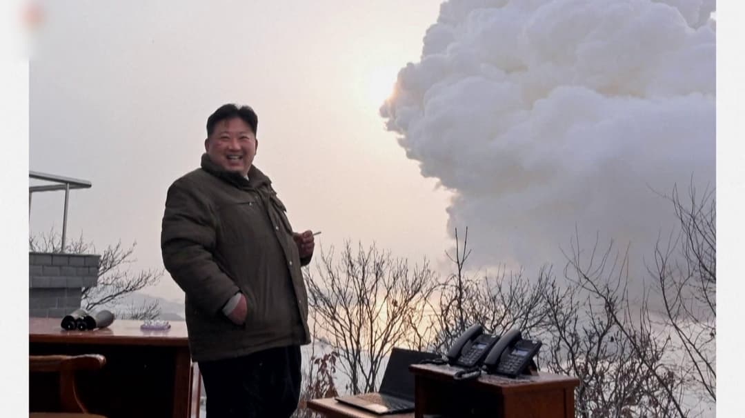 ஜப்பான் கடற்பகுதியில் 10 பாலிஸ்டிக் ஏவுகணைகளை ஏவிய வடகொரியா