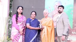 சமூகத்தின் முன்னேற்றத்திற்காக பல துறைகளில் சிறந்து விளங்கும் பெண்கள்