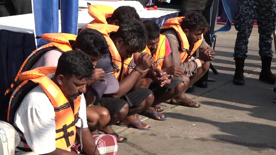 ரூ.100 கோடி மதிப்பிலான 250 கிலோ கொக்கைன் பறிமுதல் - 6 பேர்  கைது